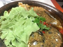 老实人酱椒鱼头-蜀香格格•剁椒鱼头(龙西店)