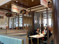 -阿瓦山寨·湘菜现炒·剁椒鱼头王(咸阳总店)