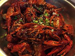 -巴厘龙虾·榜首油焖大虾(音乐学院·沿江酒馆店)