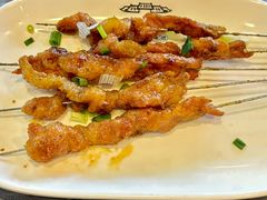 -老街烧烤大排档·地道湖北菜·龙虾馆(汉口火车站店)
