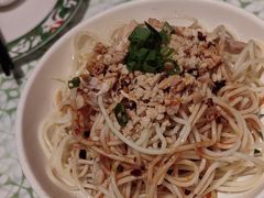 -渔语鱼新川菜Bistro(万象天地店)