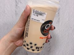 珍珠拿铁咖啡-CoCo都可(湖滨银泰店B区店)
