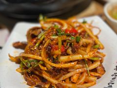 辣拌牛舌-秋香家韩式炭火烤肉(磐石路店)