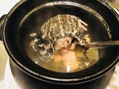 -骏莱海鲜鱼港(五角场店)