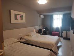 -白玉兰商务酒店(沈阳陆军总院店)