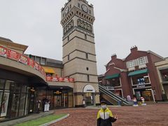 -王府井奥莱临潼小镇(临潼店)