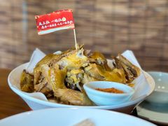 -头上红煨盐鸡乡村食府