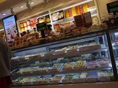面包甜点陈列柜-泰康食品(南京东路店)