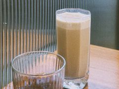 -Line 咖啡(石厦花园店)