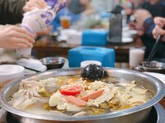 豆花酸菜汤锅-泸州酸菜豆花火锅川师店