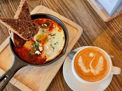 -Common Table · Brunch & Coffee