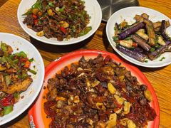 -柴窝堡22号辣子鸡·传承新疆菜