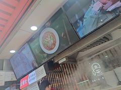 -钟方模白家肥肠粉(春熙店)
