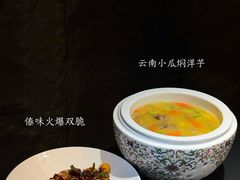-桥边小楼·手工云南菜·古城观景小楼