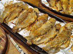 -老东镇啤酒屋海鲜加工·蒸汽海鲜·海鲜烧烤(台东店)