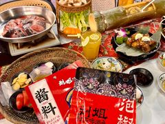 -刘姐啤酒鱼民族演艺餐厅(西街总店)
