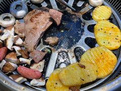 -梨花自助烤肉(西三旗万象汇黑金店)
