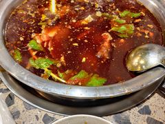 -肖肖酸萝卜鱼火锅(总店)