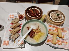 荔湾艇仔粥-喜势点·糖沙翁手工茶点·本地人茶居(永庆坊店)