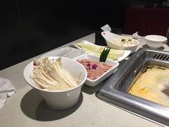 -海底捞火锅(泉城路店)