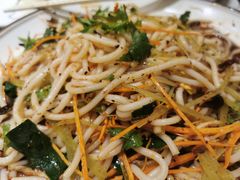 -蔼若春.传承三十年云南菜(金碧公园店)