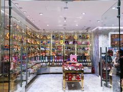 -VENCHI 闻绮(北京国贸商城店)