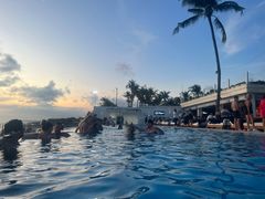 -FINNS Beach Club