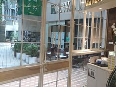 -柏斯音乐艺术中心·钢琴·吉他(上音店)