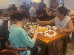 -姐妹鸭仔饭店(湾南路店)
