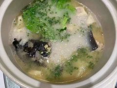 泉水珊瑚鱼头煲-小厨娘淮扬菜(六合欢乐港店)