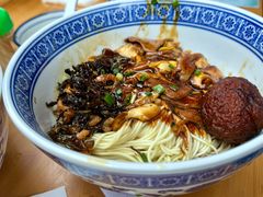 -沪西老弄堂面馆(定西路店)