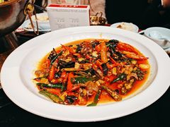 -川流不息·地道川菜·小龙虾(新松江路店)