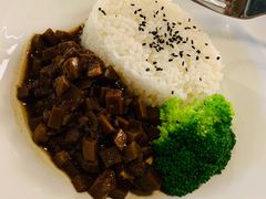 台湾卤肉饭-织荆鸟咖啡(昌平店)