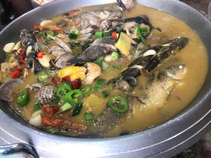 衢州粗菜馆-"在留下这边呆了好多天,[调皮]出去找饭馆.