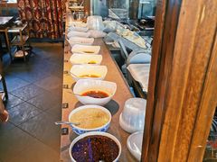 自助调料区-亿诣蝎府炸酱面羊蝎子火锅(酷车小镇店)