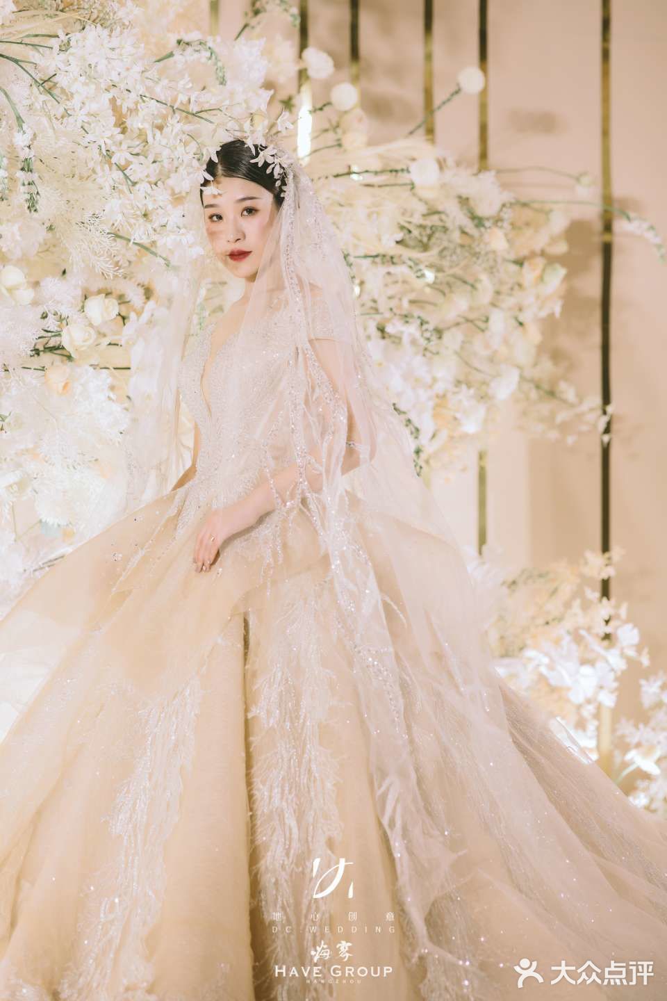 婚礼上自然流露的幸福感让现场更有温馨浪漫的氛围