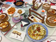 -广州中心皇冠假日酒店·百粤楼