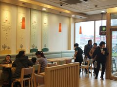 大堂-德克士(芮城东茂店)