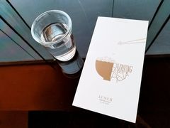 餐具摆设-wann lounge 低温慢煮牛排·清吧