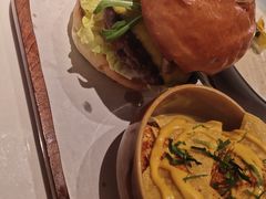 -阿妮叶李(光谷世界城店)