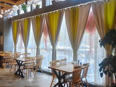 -香山湖家家宴(中山陵店)