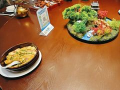 -五谷芳乳鸽王(海景店)