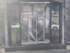 -宝瑞门钉肉饼店