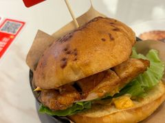 -必胜客(安盛金马店)