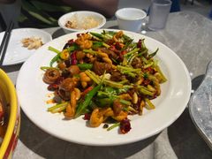 -休记光头香辣蟹干锅店(衣冠庙店)