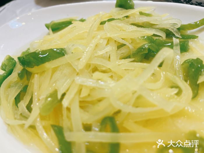 香满锅老北京羊蝎子火锅·家常菜(新街口店)青椒土豆丝图片