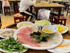 -桥香园云南过桥米线(金马碧鸡店)