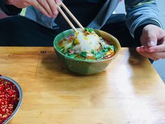 -全家福米线