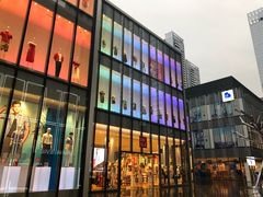 -优衣库(深圳万象天地旗舰店)