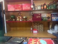 -袁记串串香(泉水轻轨站店)